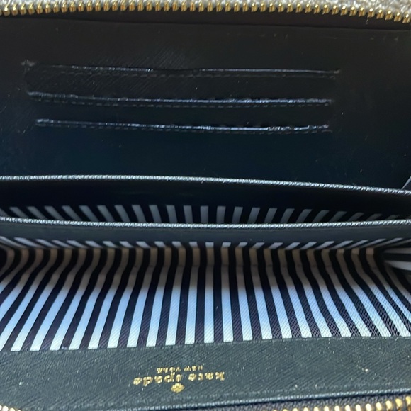Kate Spade Black zip around wallet/wristlet - Picture 7 of 7